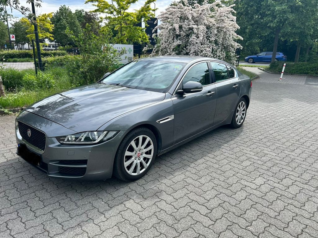 Bild des Angebotes Jaguar XE 20d 180PS R-Sport Automatik R-Sport