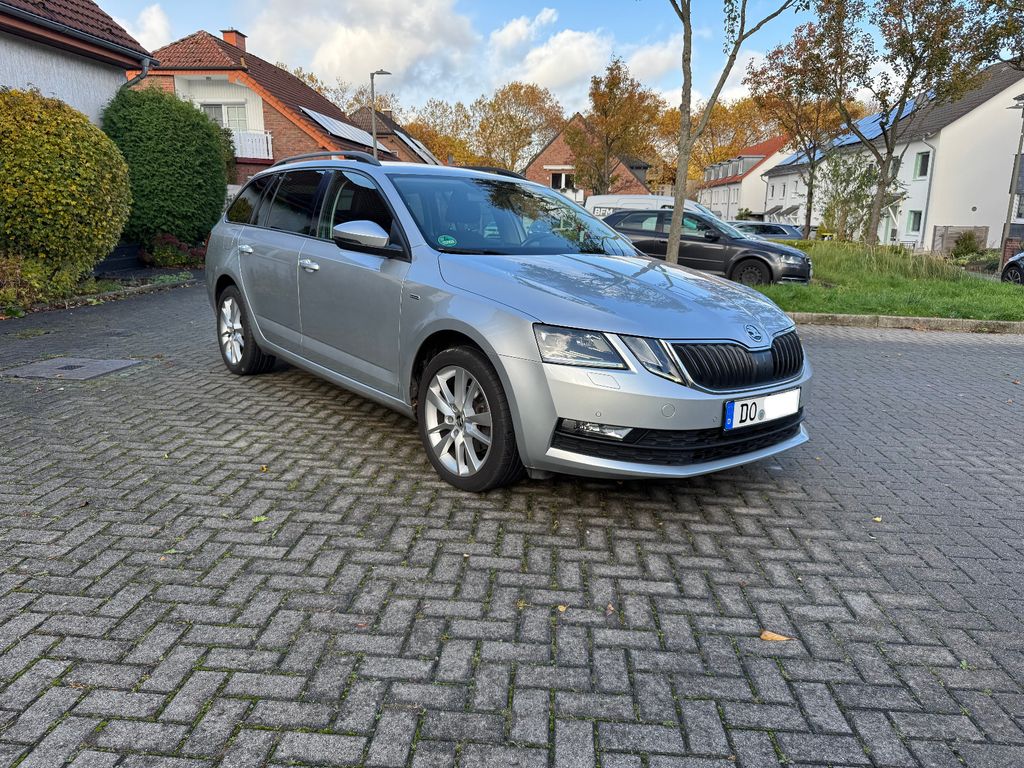 Bild des Angebotes Skoda Octavia 2.0 TDI DSG CLEVER AHK Navi Dachreeling