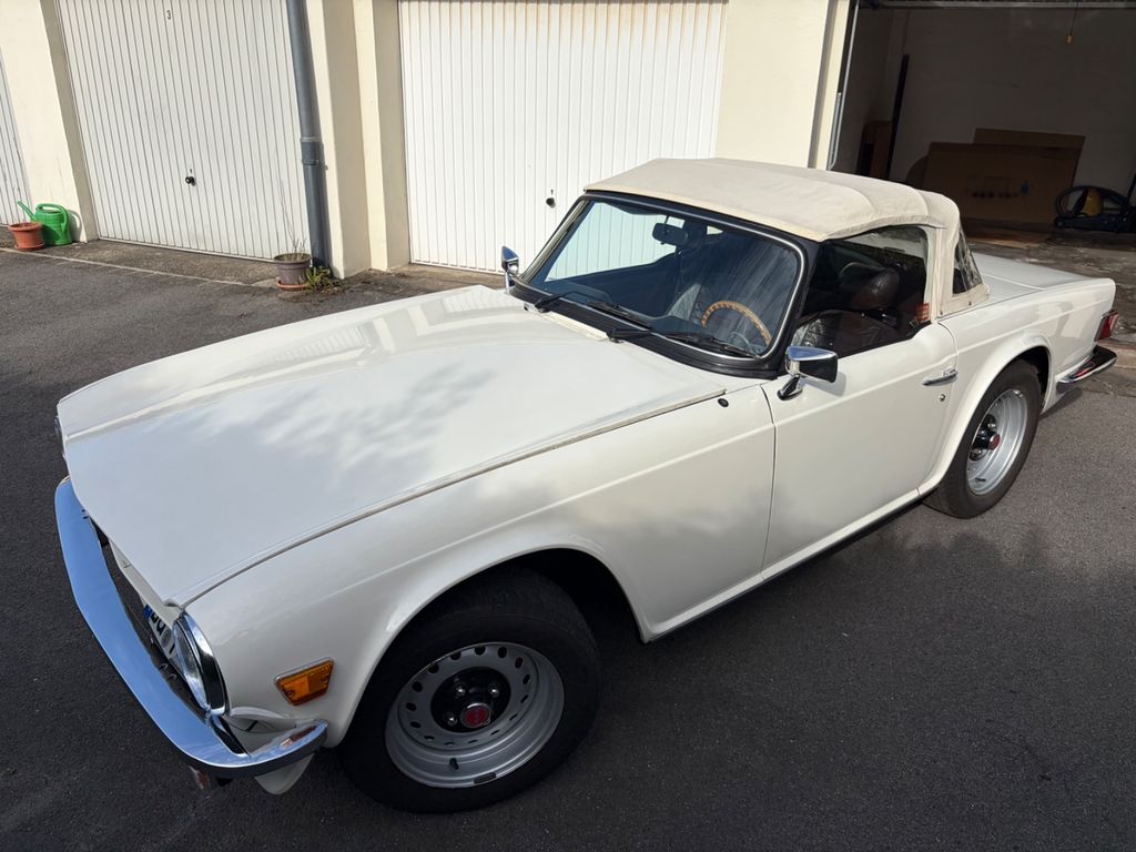 Bild des Angebotes Triumph TR6 - Hardtop - HU bis 28 - Wertgutachten