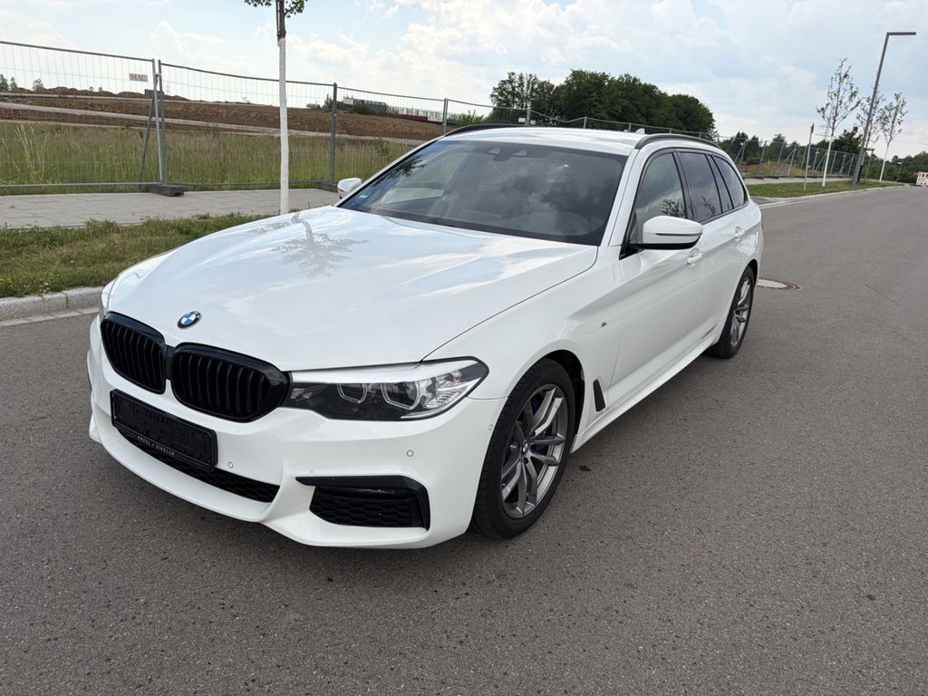 Bild des Angebotes BMW 530d Sport-Aut M Paket LED*Alcantara*Kamera*AHK