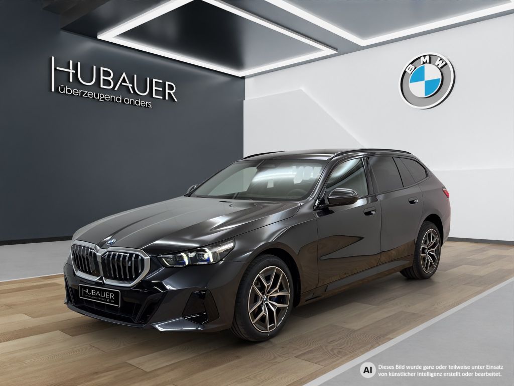 BMW i5 eDrive40 Touring [M Sport, HUD, AHK, ACC, 19"