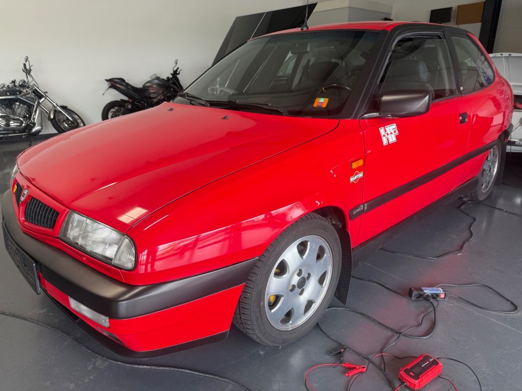 Bild des Angebotes Lancia Delta 2.0 16V Turbo HPE HF
