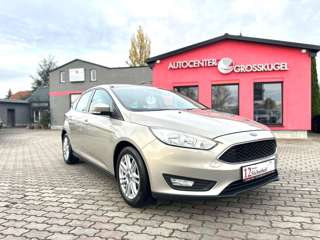 Bild des Angebotes Ford Focus Lim. Cool & Connect*1 Hand*ab 4,99%*