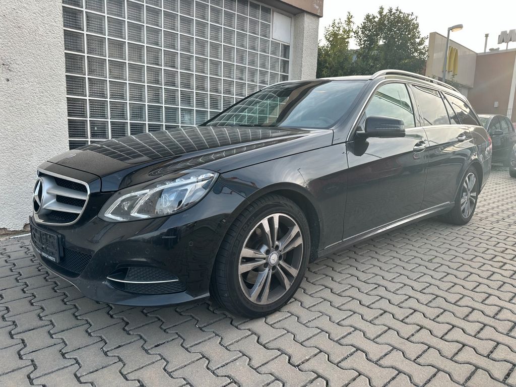 Bild des Angebotes Mercedes-Benz E 250 E T-Modell E 250 CDI BlueEfficiency