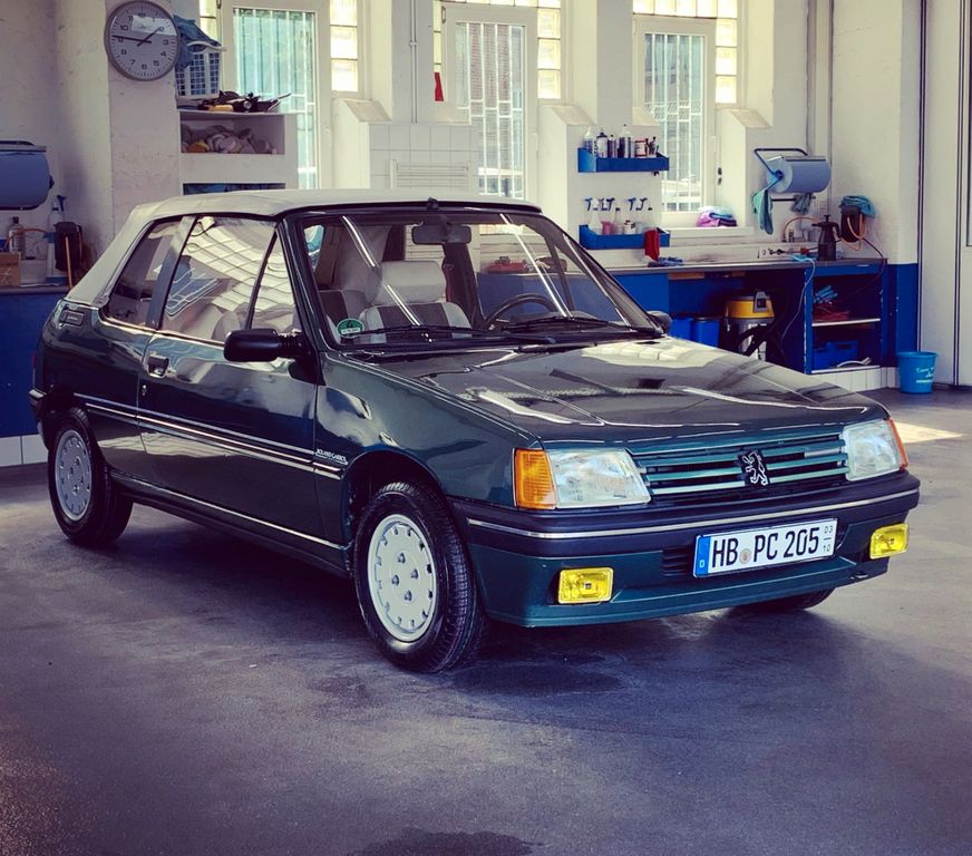 Peugeot 205 Roland Garros Cabriolet