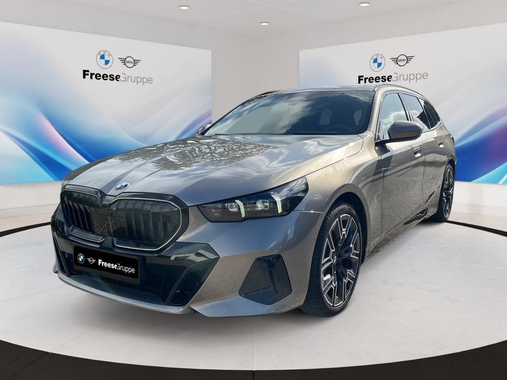 Bild des Angebotes BMW 520d xDrive Touring AHK 360° HEAD-UP RFK HIFI BT
