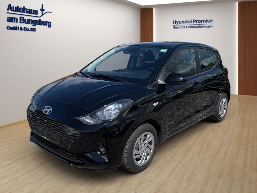 Bild des Angebotes Hyundai i10 1.0 Select Navi RFK Ganzjahresreifen