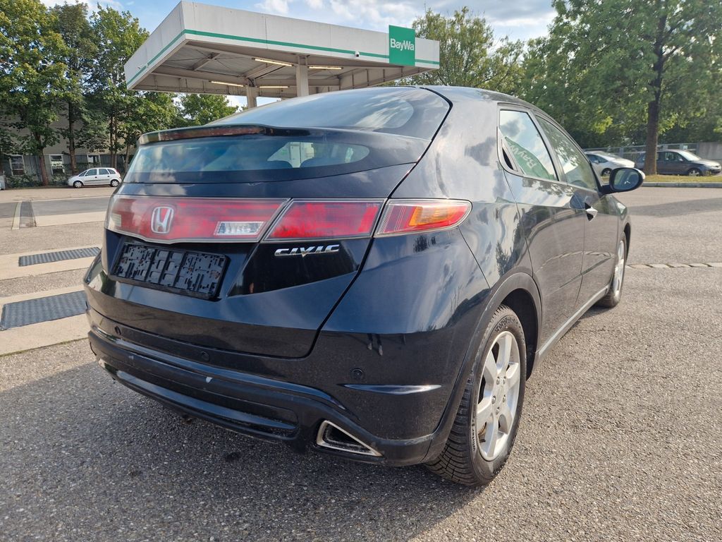 Honda Civic 2.2i-CTDi Klima,Multimedia,ALU,TÜV 10/26