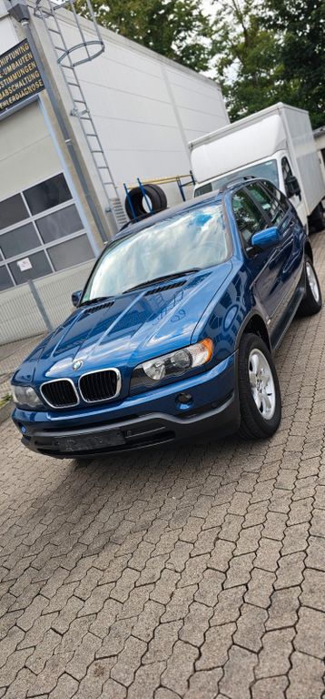 Bild des Angebotes BMW X5 3.0i -