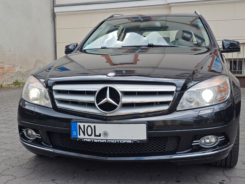 Bild des Angebotes Mercedes-Benz C 320 CDI 4MATIC T Autom. Avantgarde