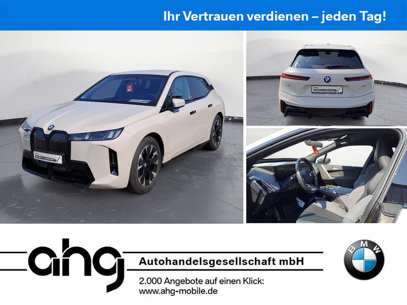 Bild des Angebotes BMW iX xDrive45 M Sportpaket AHK Innovation