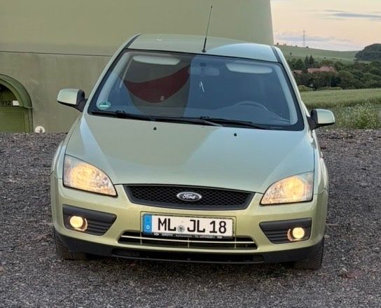 Bild des Angebotes Ford Focus 1,6 Ti-VCT Titanium Titanium