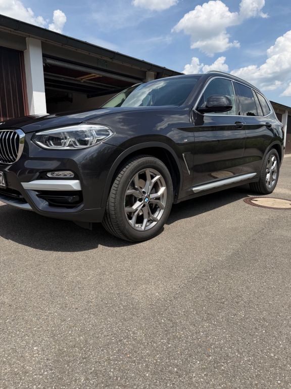 Bild des Angebotes BMW X3 xDrive20i Luxury Line AT Luxury Line