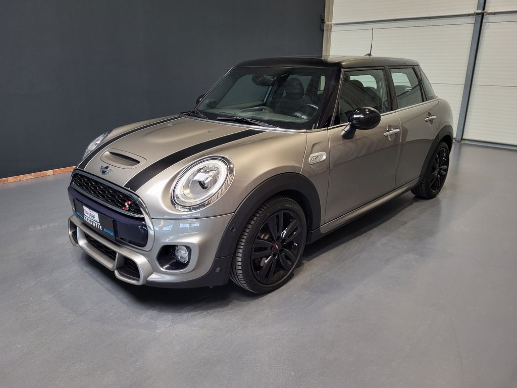 Bild des Angebotes MINI Cooper SD *JC Works-Paket| Navi| Pano| 1.Hand*