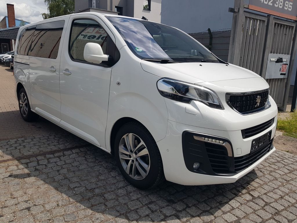 Bild des Angebotes Peugeot Traveller Allure L2 BlueHDI  8 Sitz/ Leder/Pano