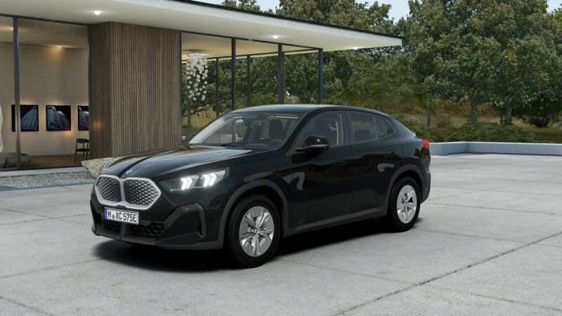 BMW iX2 eDrive 20 *AKTION'* Inno.-paket / AHK