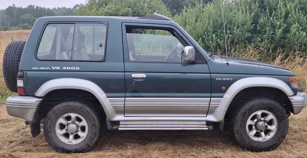 Mitsubishi Pajero 3.0 V6 American Dream (3-Türer)