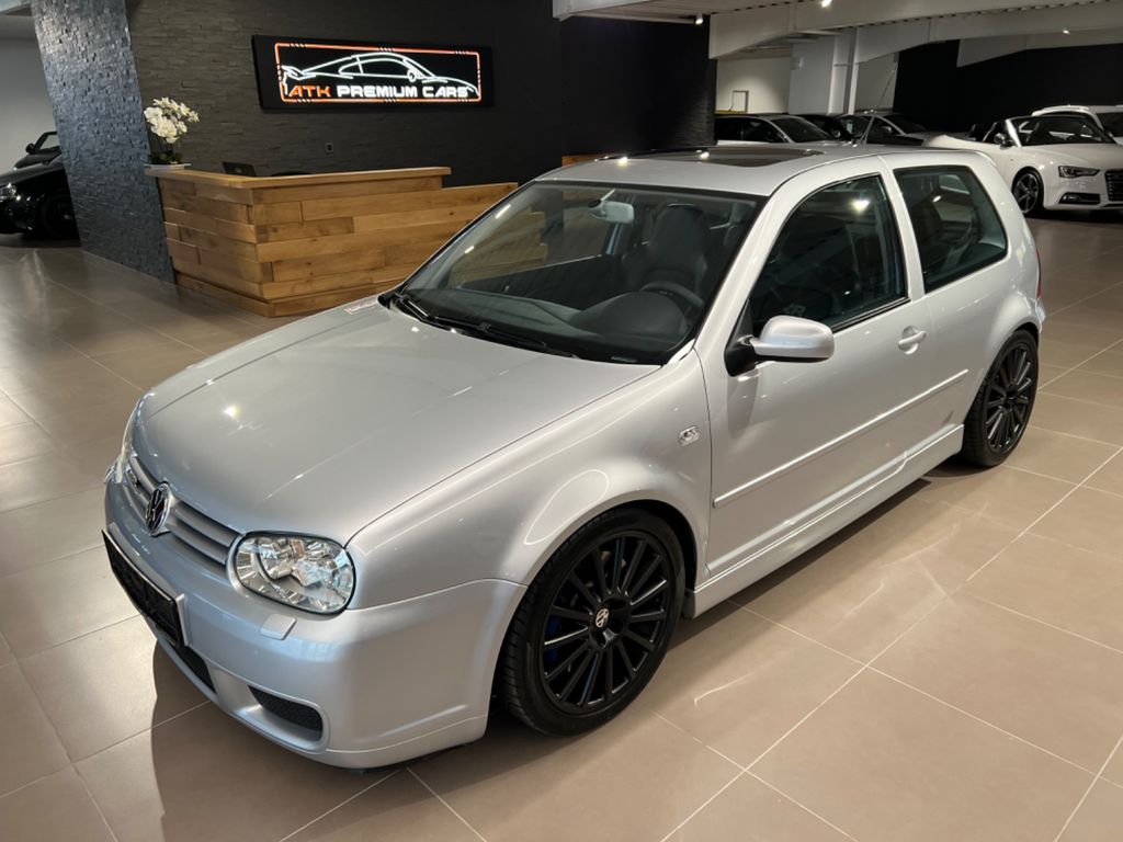 Volkswagen Golf 3.2 R32 4motion NAVI GSD TEMPOMAT