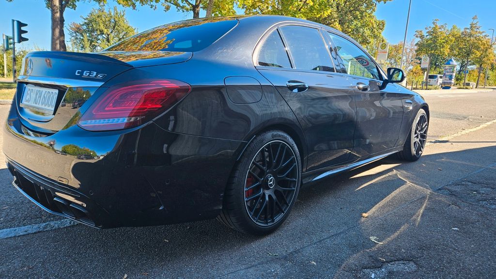 Bild des Angebotes Mercedes-Benz C 63 AMG Mercedes-AMG C 63 S