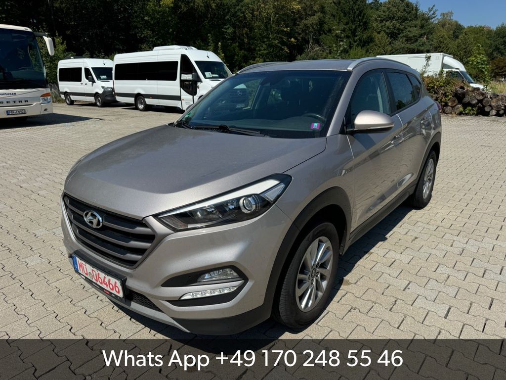Hyundai Tucson blue Advantage