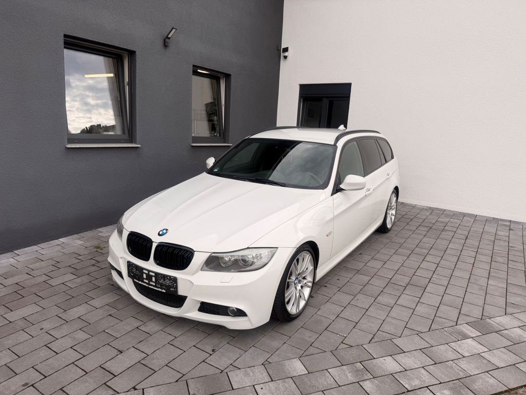 Bild des Angebotes BMW 3 Touring 330 d xDrive/Schalter/Navi/M-Paket