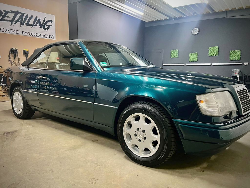 Bild des Angebotes Mercedes-Benz E 220 Cabrio Top Zust., AU neu, H-Kennzeichen
