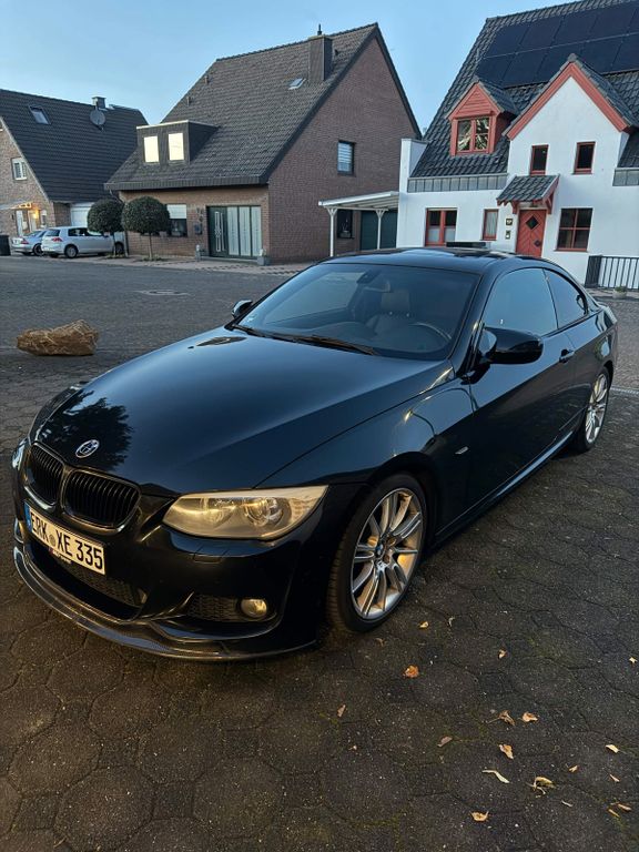 Bild des Angebotes BMW 335i E92 xDrive | M-Paket | Austauschmotor