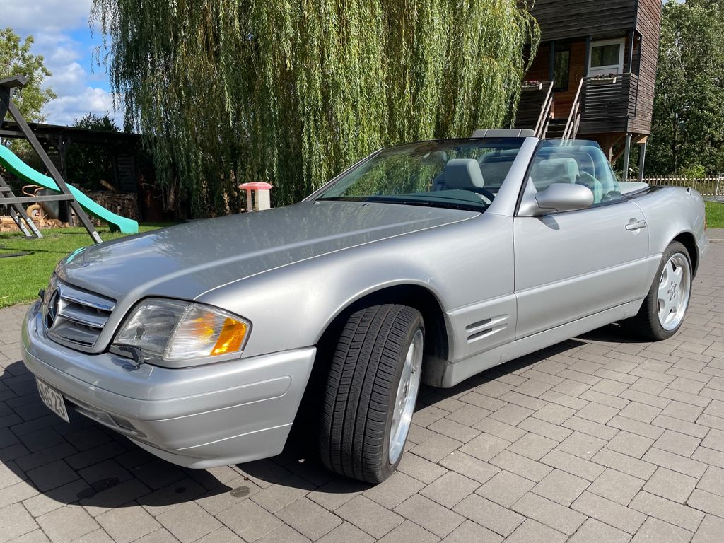 Bild des Angebotes Mercedes-Benz SL 500 in gepflegtem Zustand