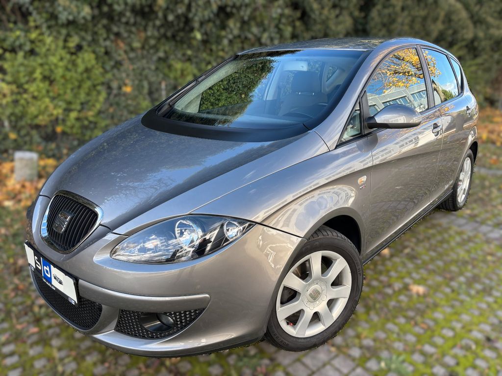 Bild des Angebotes Seat Altea 2.0 TDI Style*118 Tkm*2-Hd*Automa.*PDC*AHK