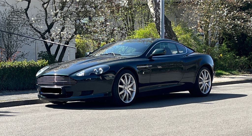 Bild des Angebotes Aston Martin DB9 British Racing Green Coupe