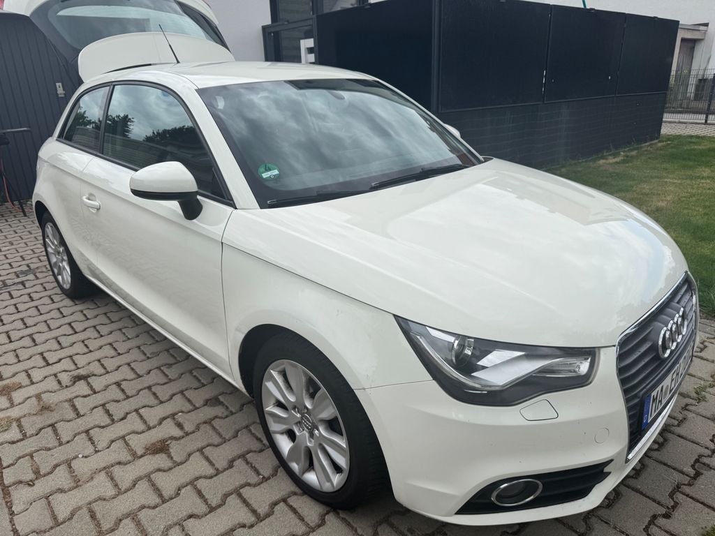Bild des Angebotes Audi A1 1.6 TDI 66kW S tronic Ambition Ambition