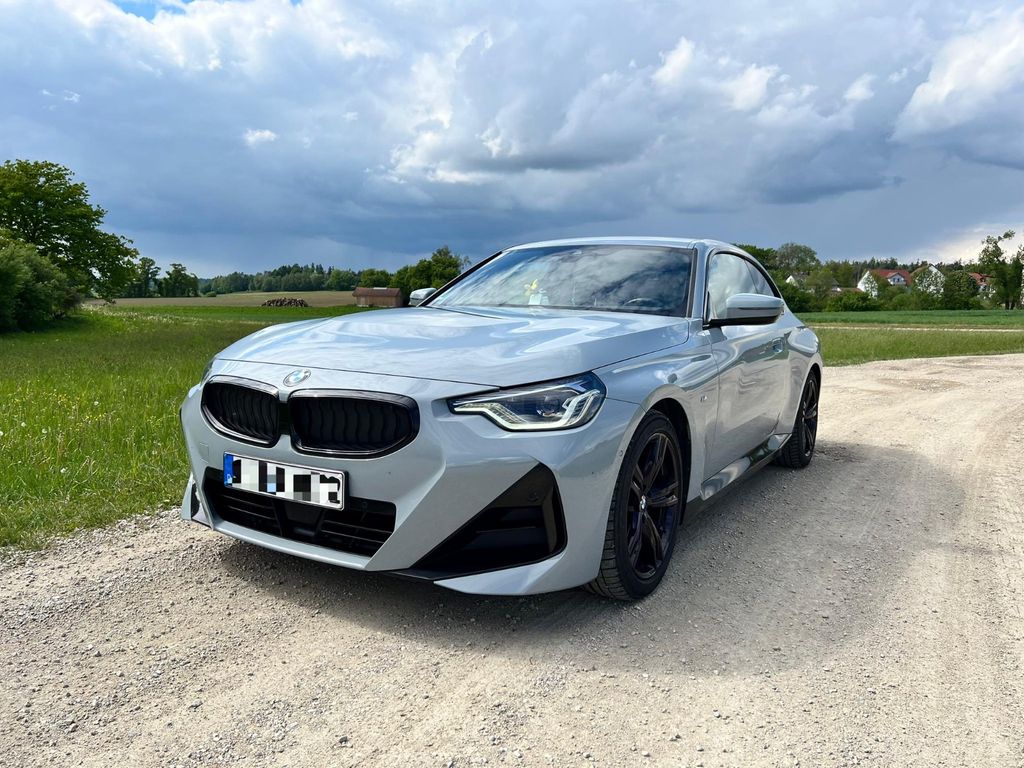 Bild des Angebotes BMW 220i Coupé Baujahr 2023 M-Sportpaket
