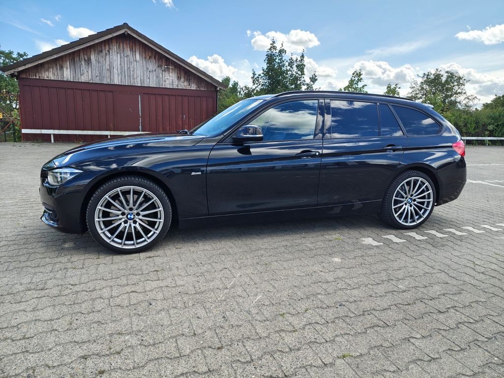 Bild des Angebotes BMW 325 3 Touring 325 d Sport Line Leder Led