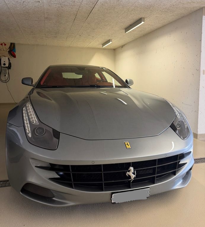 Bild des Angebotes Ferrari FF 6,3 V12 4x4 -
