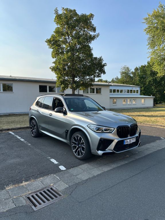 Bild des Angebotes BMW X5 M Comp. | B&W | Sky | Carbon | TV | 22Z | PPF