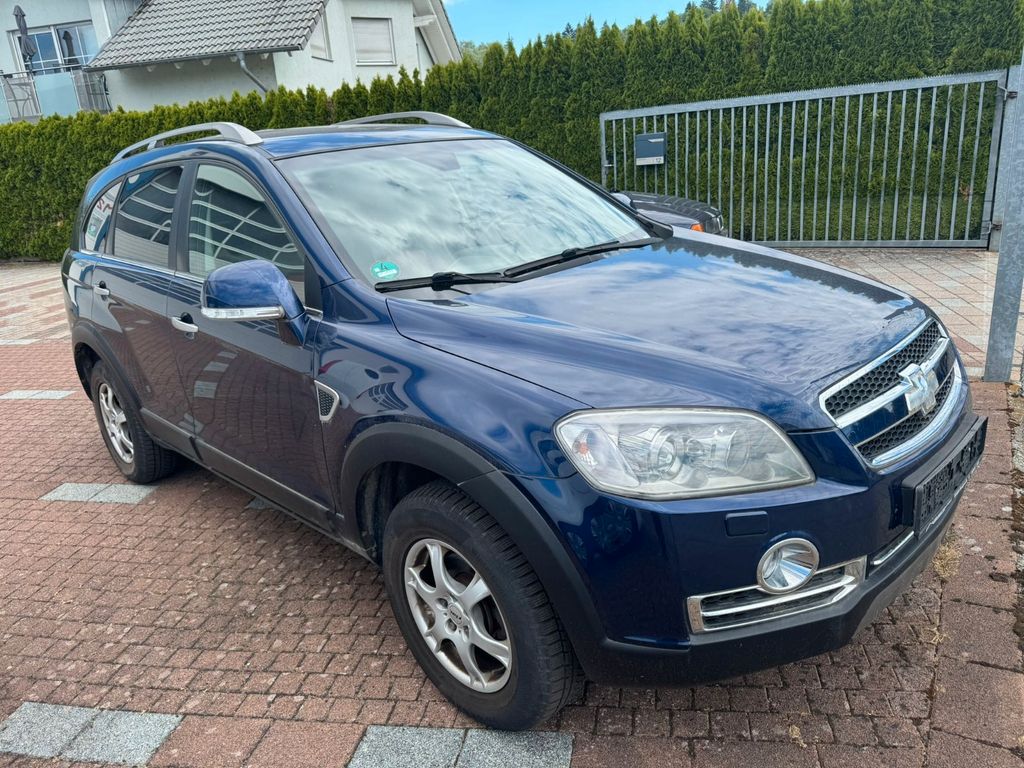 Bild des Angebotes Chevrolet Captiva 3.2 LT 4WD 7-Sitzer LT