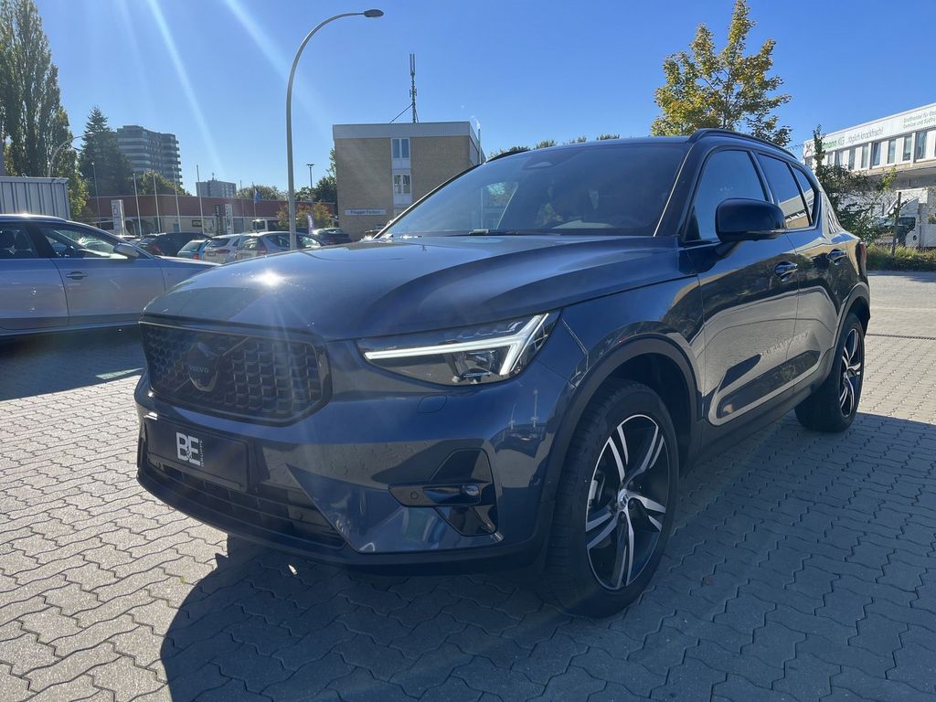 Bild des Angebotes Volvo XC40 B3 Black Edition Ultra