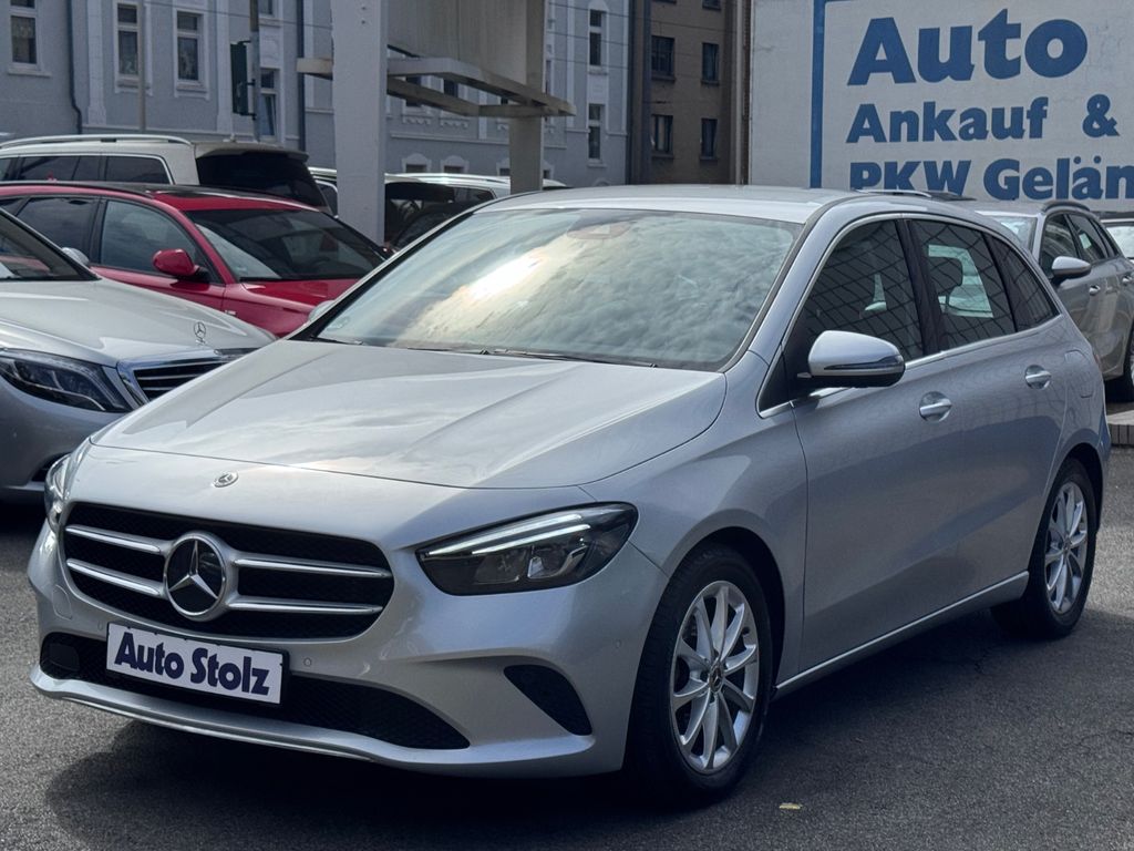 Bild des Angebotes Mercedes-Benz B200 AUTOMATIK,NAVIGATION-PREMIUM,AHK,LED,TOP