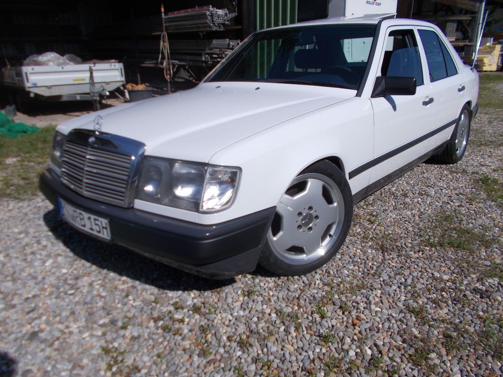 Bild des Angebotes Mercedes-Benz 260 E W124 Klima el.SSD Autom. AMG H-Zulass.