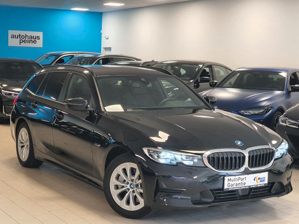 Bild des Angebotes BMW 330e Advantage SAG/SportSitz/Drive&Park&FernAss