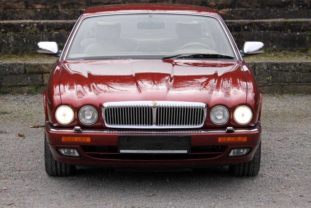 Bild des Angebotes Jaguar Daimler Six mit 3 Jahren Garantie