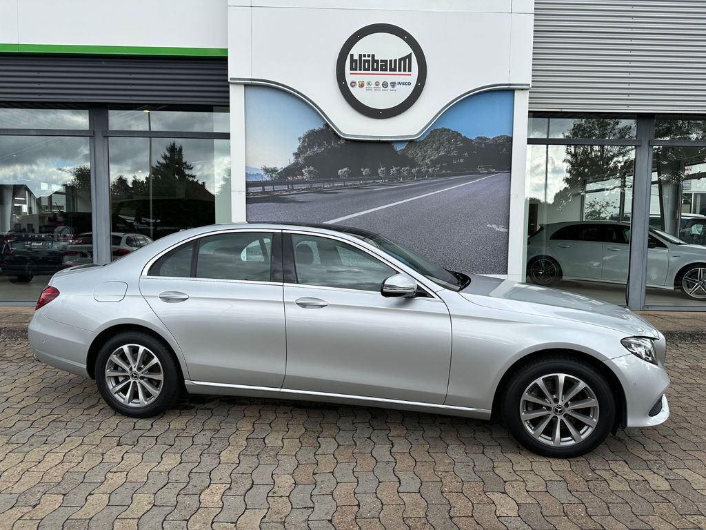 Bild des Angebotes Mercedes-Benz E 250 Limousine Avantgarde Pano