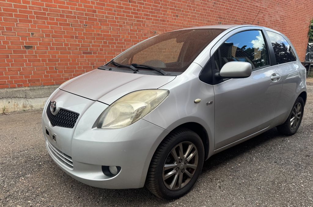 Bild des Angebotes Toyota Yaris 1,4-l-D-4D Cool Cool