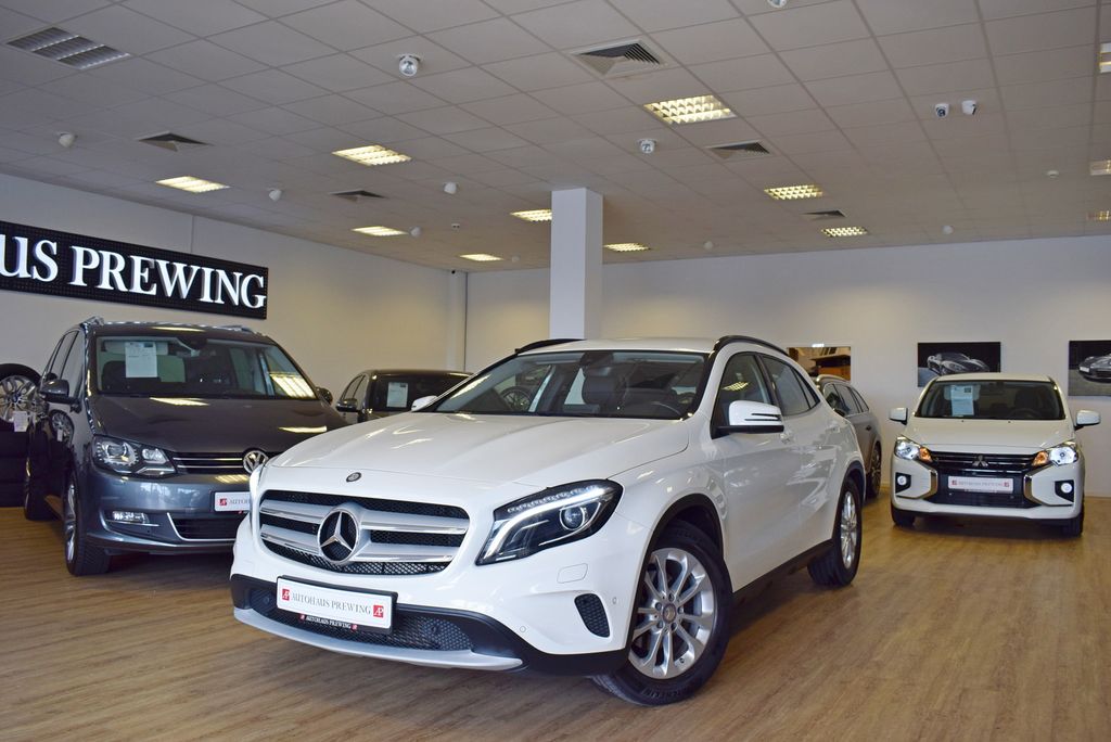 Bild des Angebotes Mercedes-Benz GLA 180 NAVI/KAMERA/EL.HECKKL./Bi-XENON/2.BESITZ
