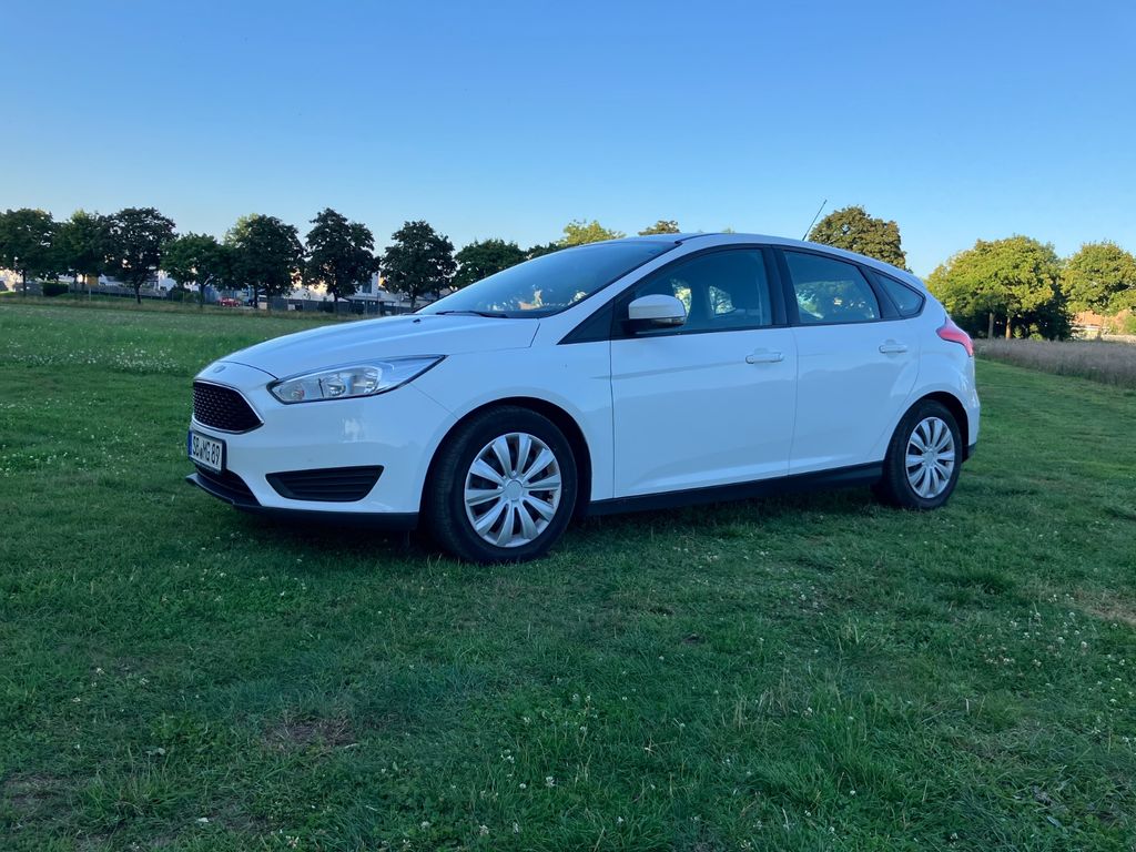 Bild des Angebotes Ford Focus 1,0 EcoBoost 74kW Ambiente Ambiente