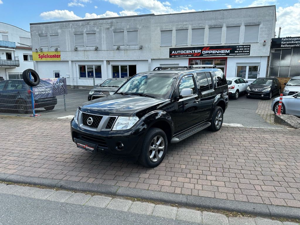 Nissan Pathfinder 2.5 dCi DPF PLATINUM 4WD