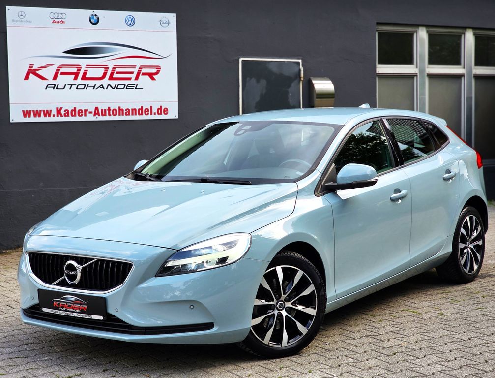 Bild des Angebotes Volvo V40 Momentum LED Navi Kamera SoundSystem 2Hand