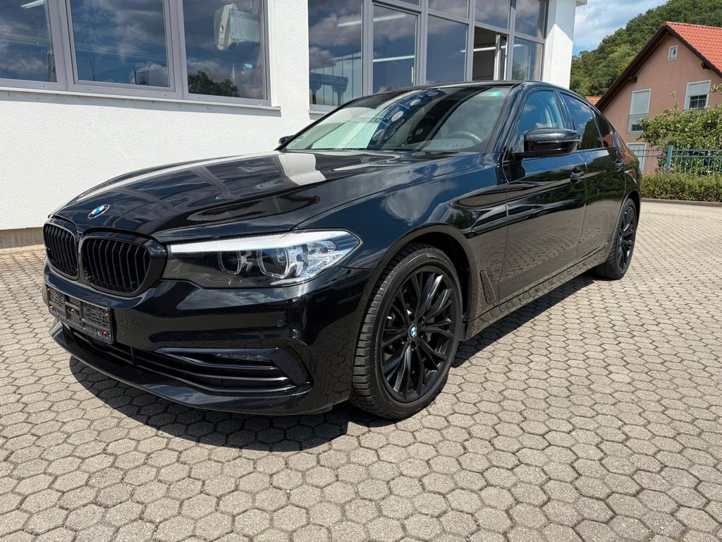 Bild des Angebotes BMW 530 d xDrive Sport Line