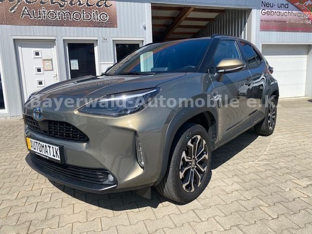 Bild des Angebotes Toyota Yaris Cross Hybrid Klimaaut. SHZ ähnlich Team D