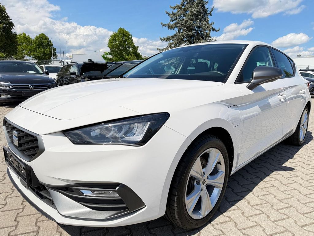 Bild des Angebotes Seat Leon Lim 1.4TSI FR-Sport e-Hybrid Navi AHK